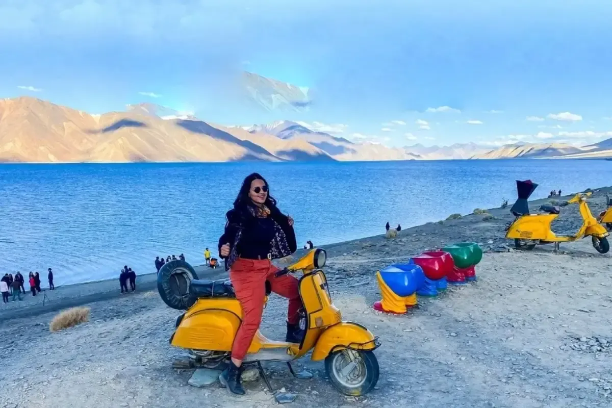 Kashmir + Leh Tour Package.